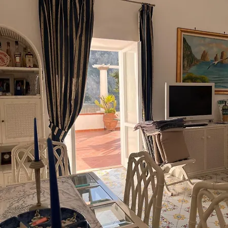 La Terrazza Di Argentina Apartment *