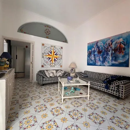 La Terrazza Di Argentina Apartment